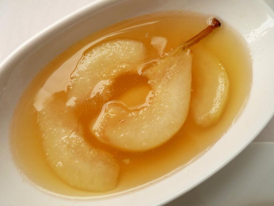 It is useful for patients with prostatitis to include pear compote in their diet